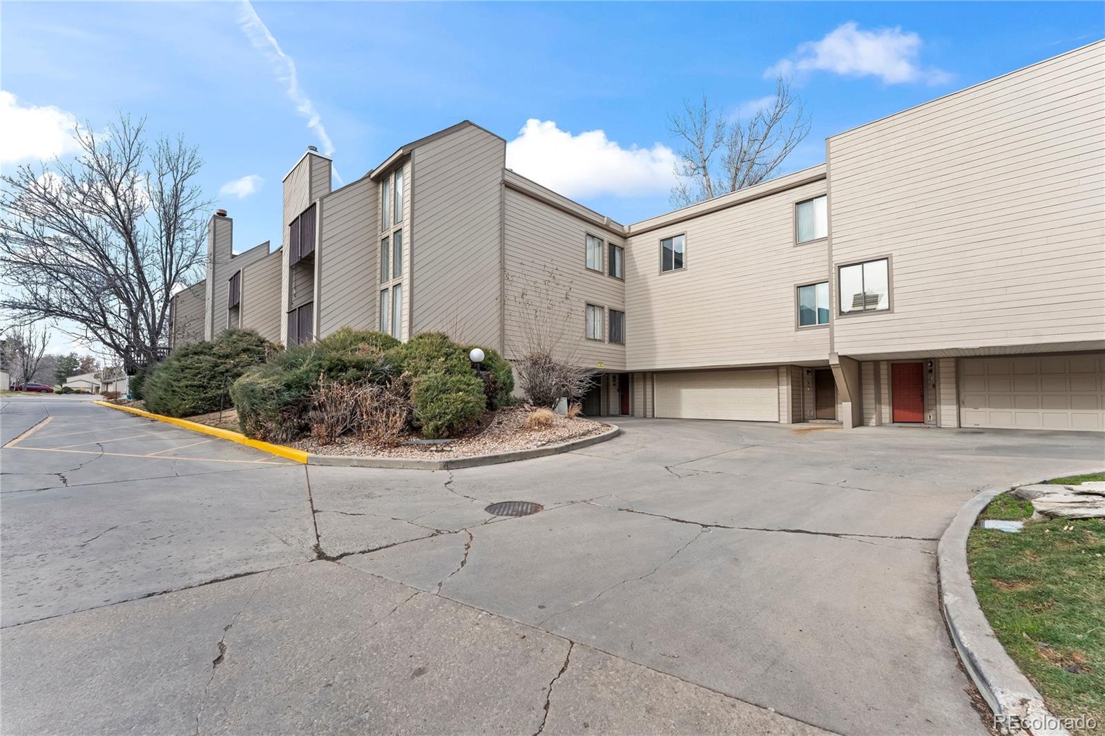 6305 W 6th Avenue D16