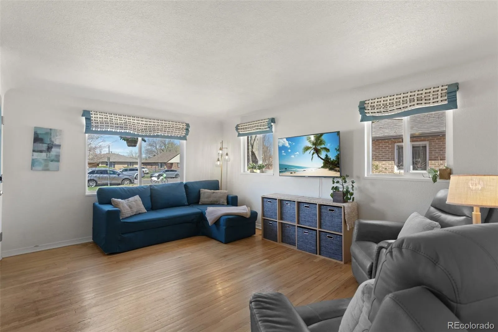 Denver, Colorado 80207, United States, 3 Bedrooms Bedrooms, ,2 BathroomsBathrooms,Residential,Active,111743