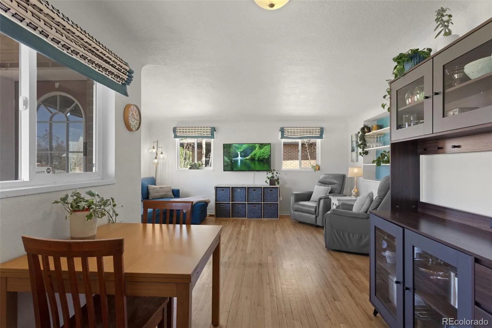 Denver, Colorado 80207, United States, 3 Bedrooms Bedrooms, ,2 BathroomsBathrooms,Residential,Active,111743