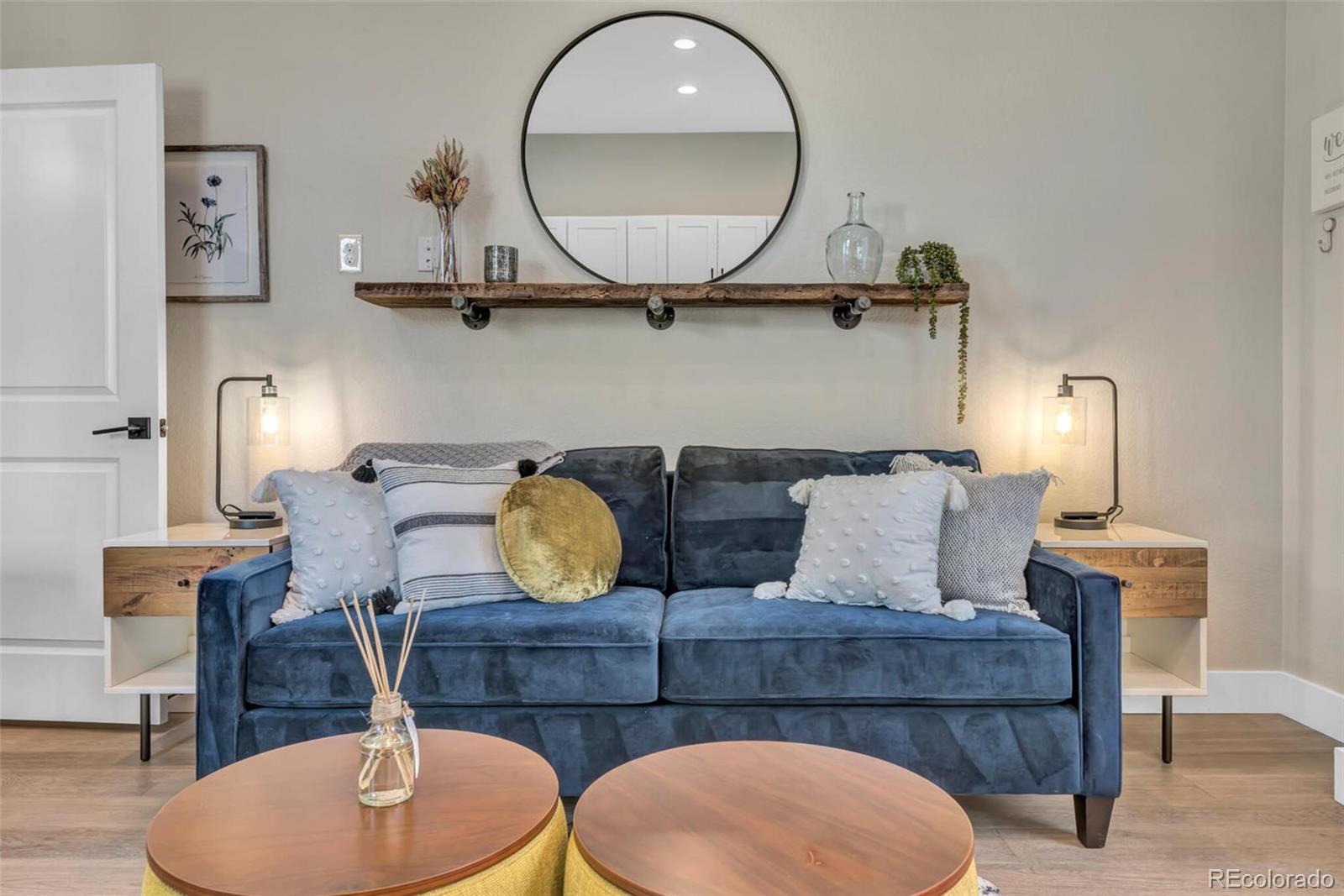 3219 W 19th Avenue 4