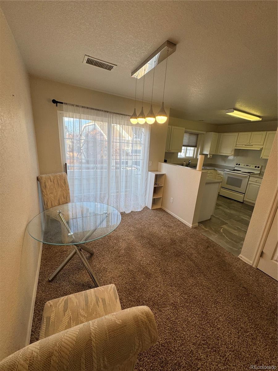 1382 S Cathay Court 102