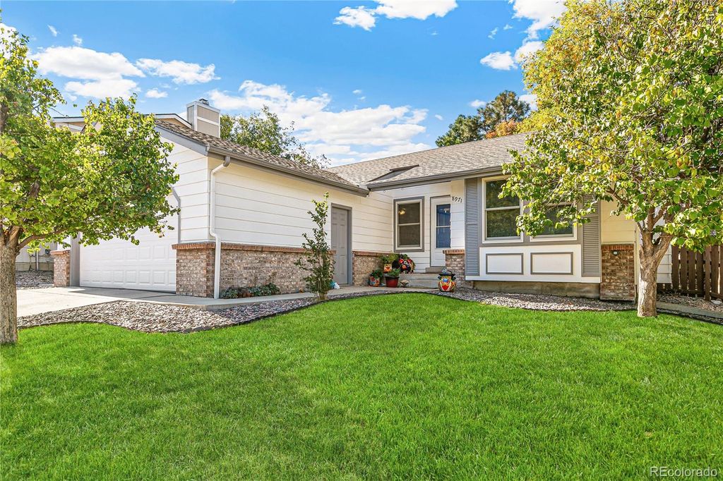 Photo of 8971 Winrock Street, Littleton, CO 80126 (MLS # 2746803)