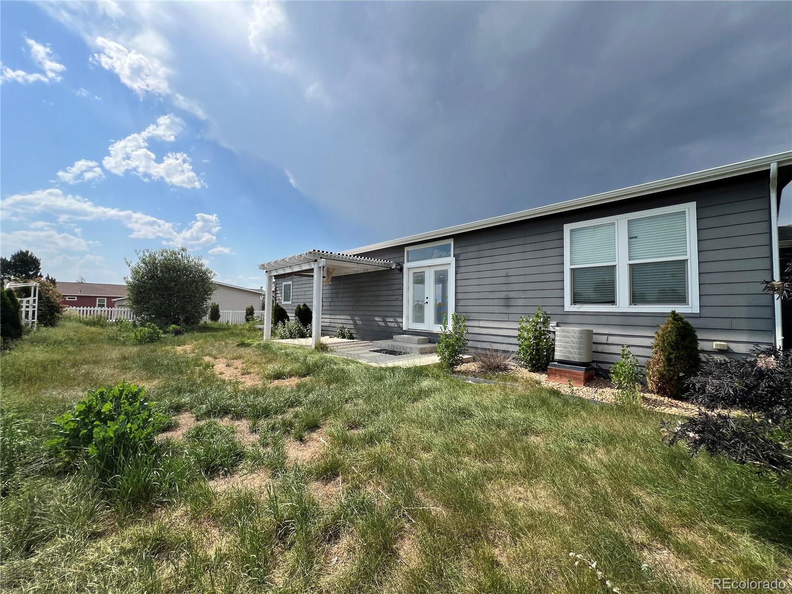 6100 Bluestem 238
