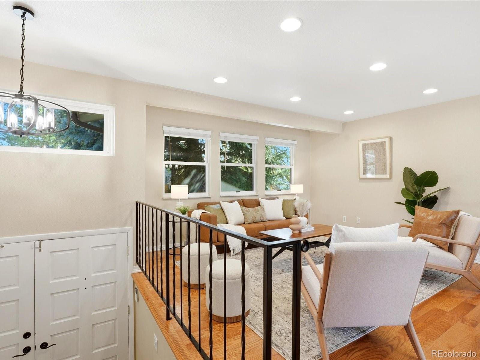 8693 E Saratoga Place