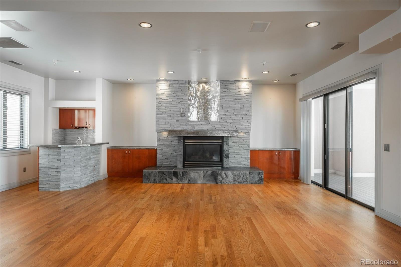 180 N Cook Street 509