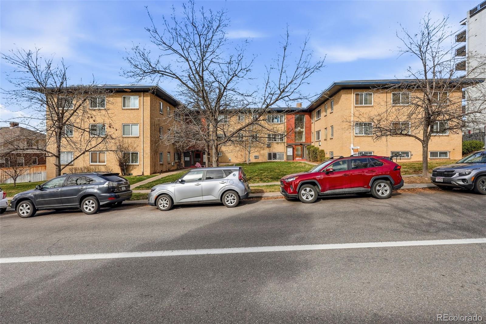 665 N Washington Street 6B