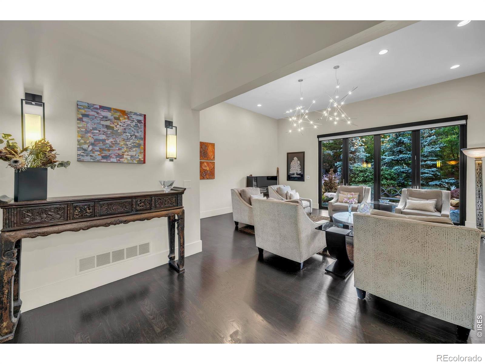 350 15th Street