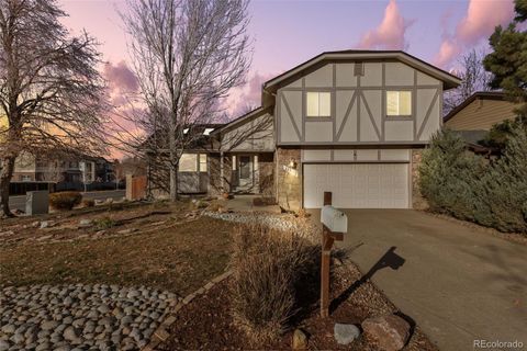 Photo of 11303 E Warren Avenue, Aurora, CO 80014 (MLS # 9889320)