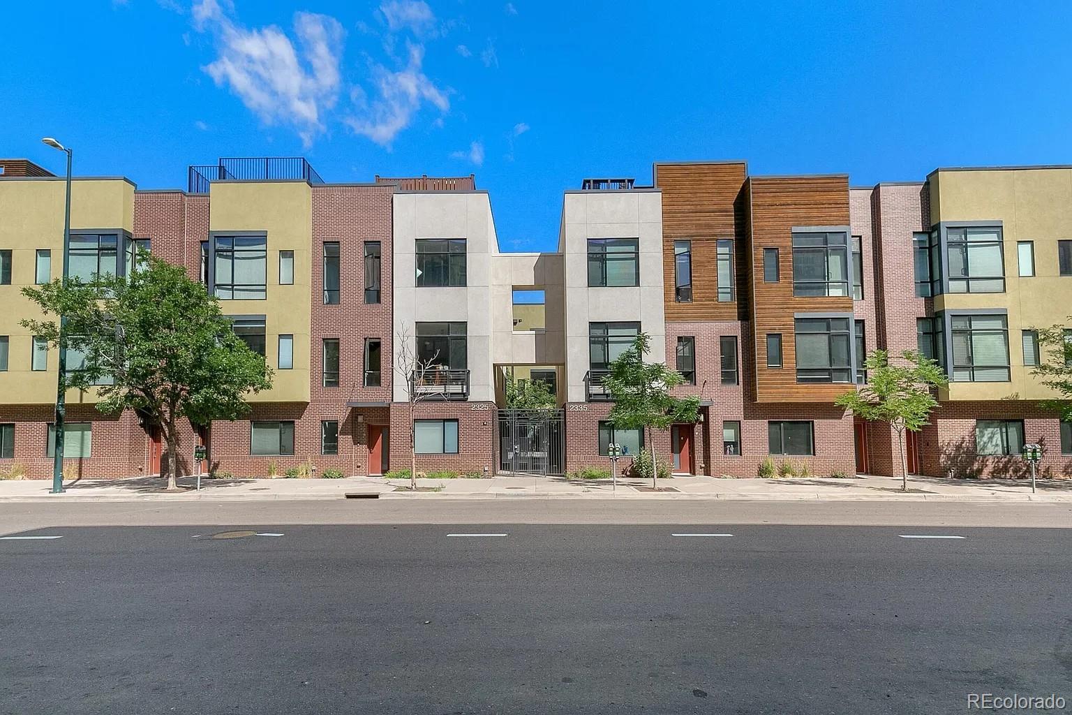 2335 Walnut Street 10