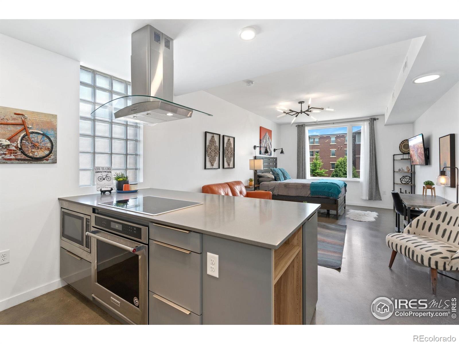 401 Linden Street 3-236