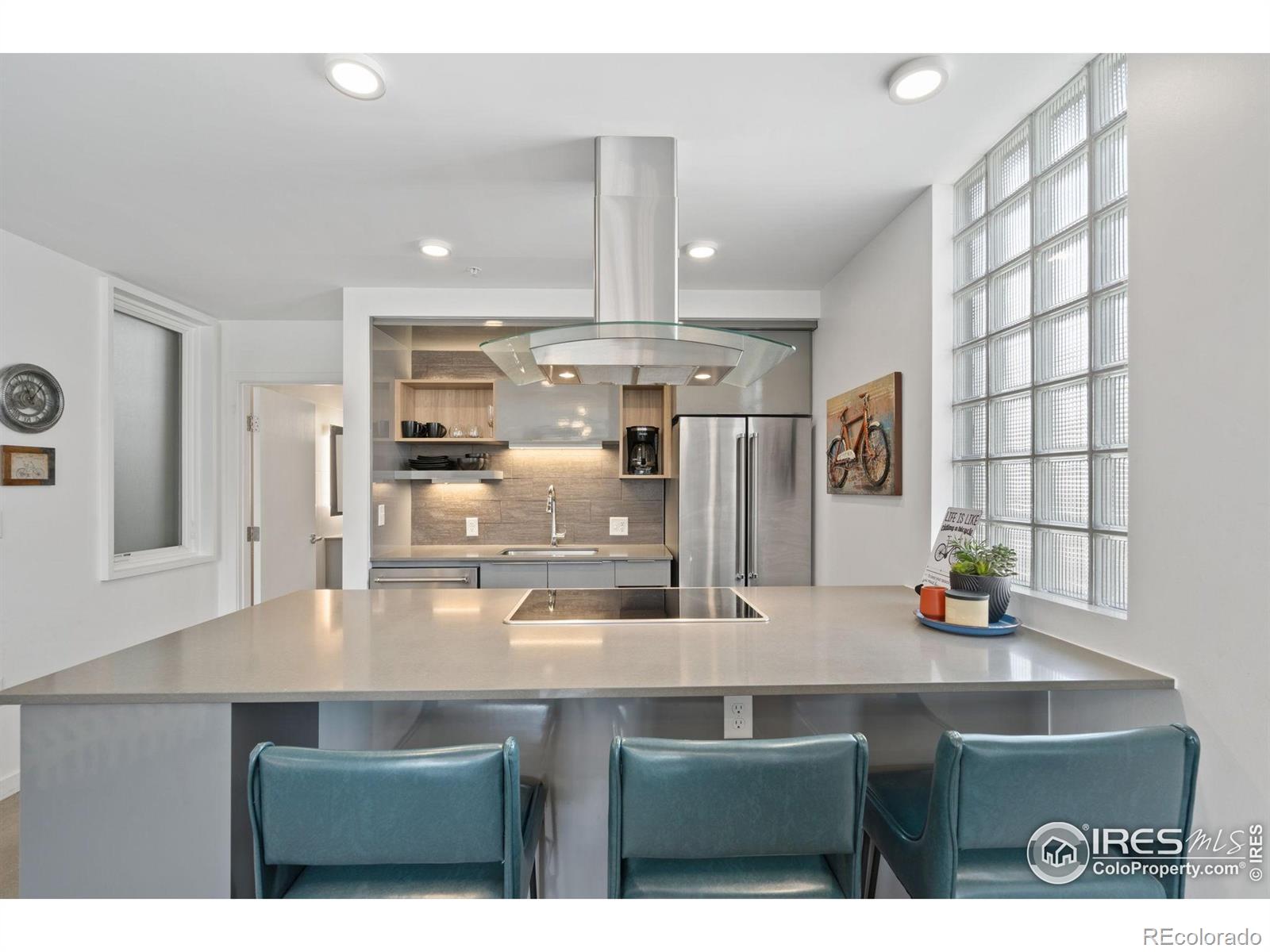 401 Linden Street 3-236