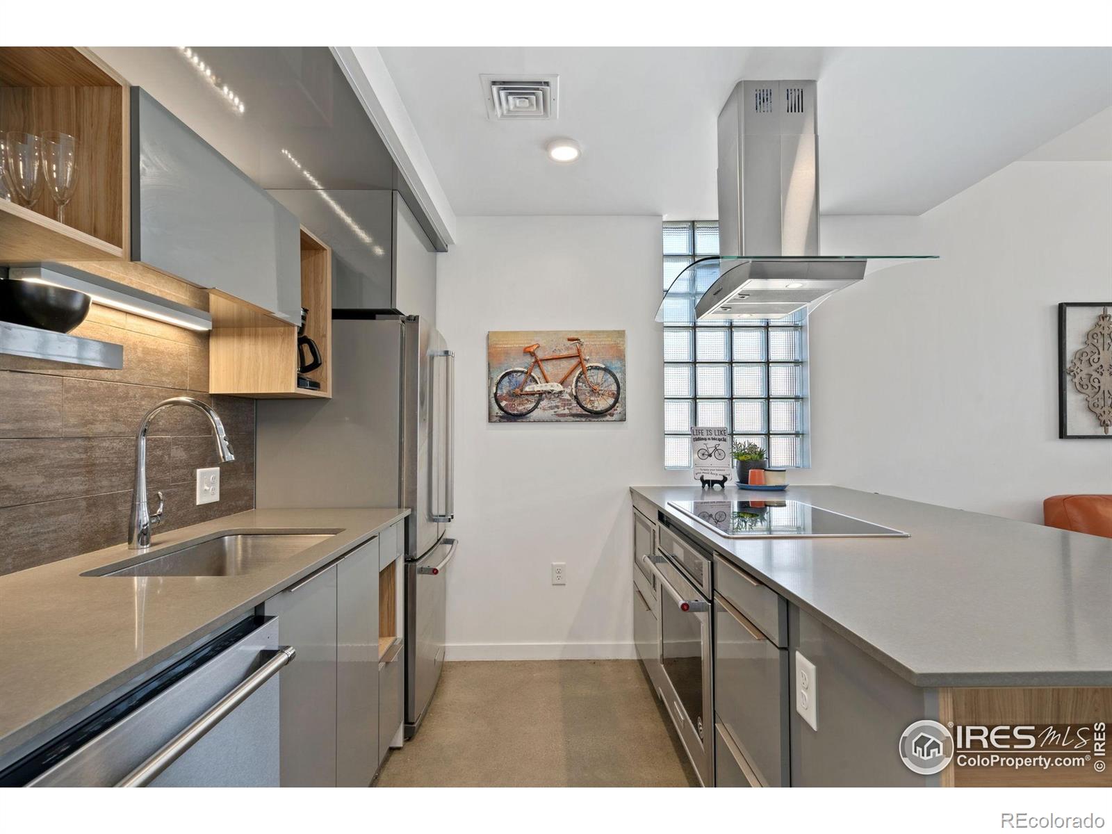 401 Linden Street 3-236