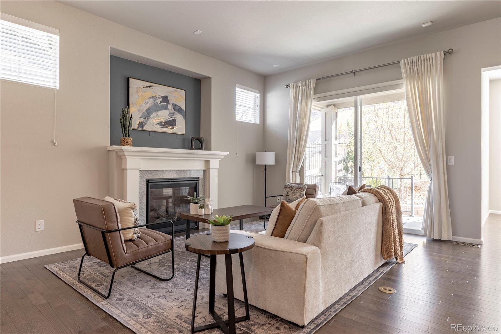 2490 Lassen Lane