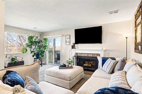 Photo of 12526 E Cornell Avenue #301, Aurora, CO 80014 (MLS # 4012847)