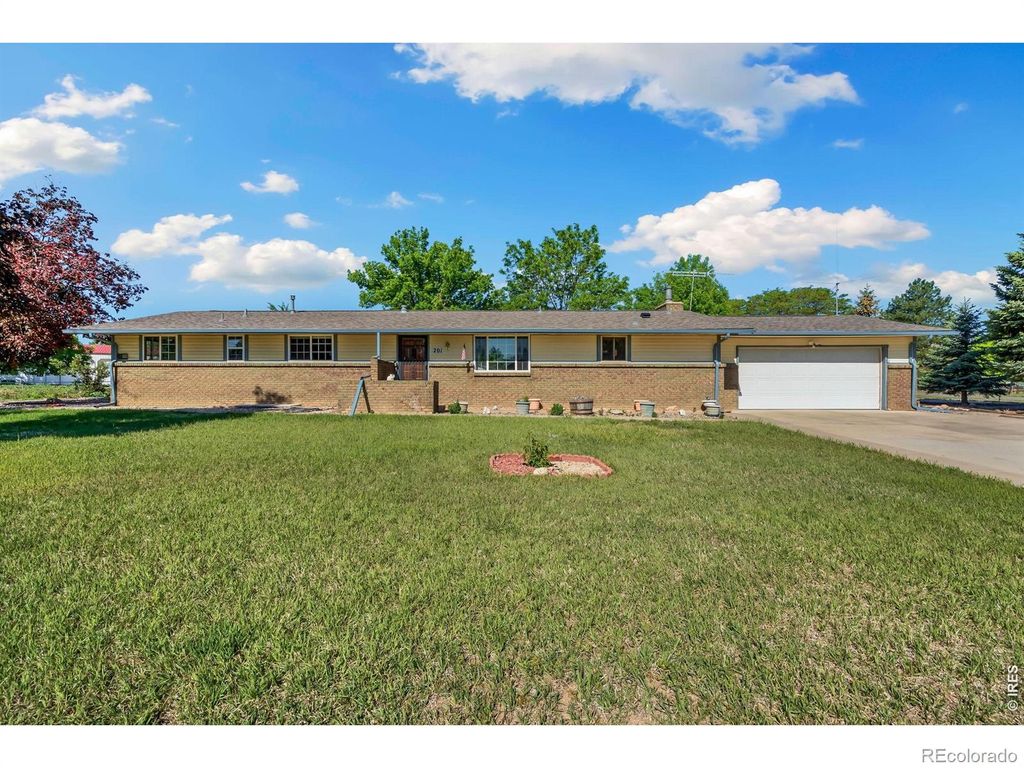 Photo of 201 Namaqua Road, Loveland, CO 80537 (MLS # IR1059261)