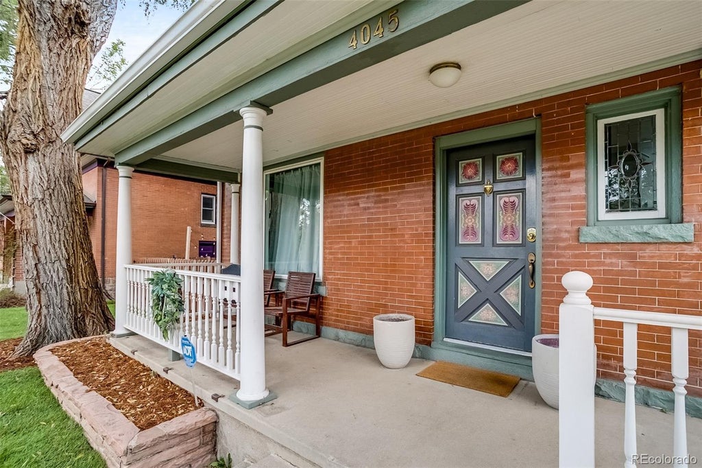 Photo of 4045 Vallejo Street, Denver, CO 80211 (MLS # 3518289)