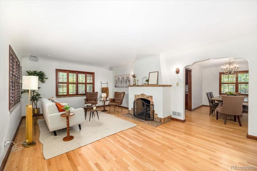 Photo of 1090 Bonnie Brae Boulevard, Denver, CO 80209 (MLS # 7532316)