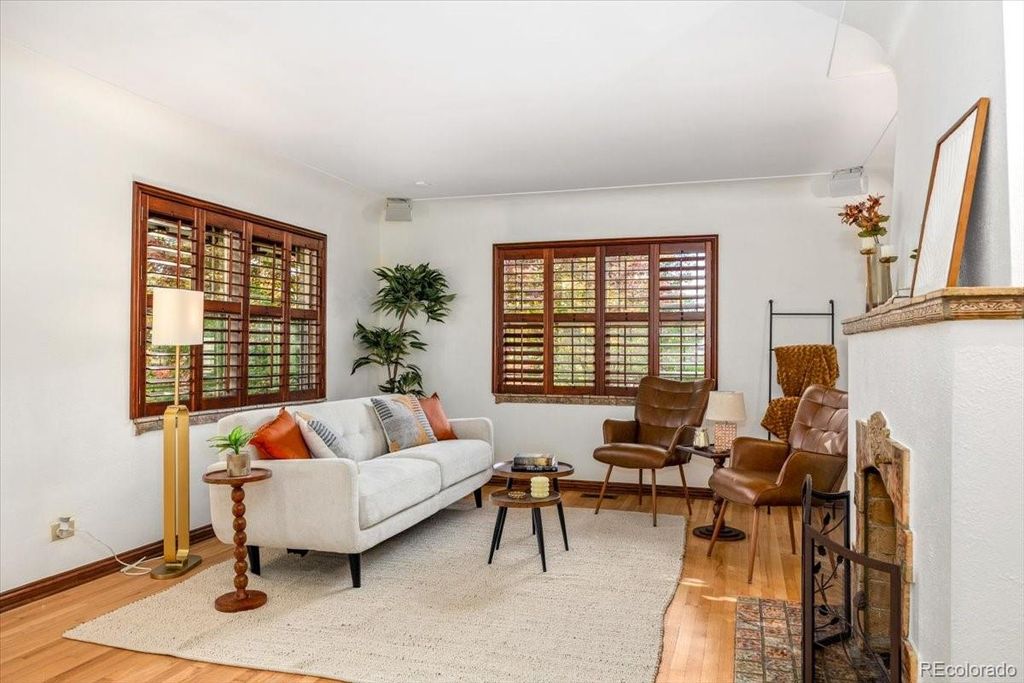 Photo of 1090 Bonnie Brae Boulevard, Denver, CO 80209 (MLS # 7532316)