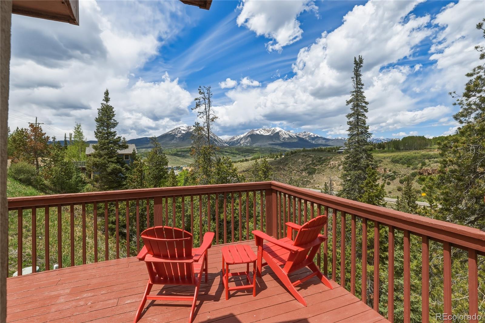 468 Piney Acres Circle