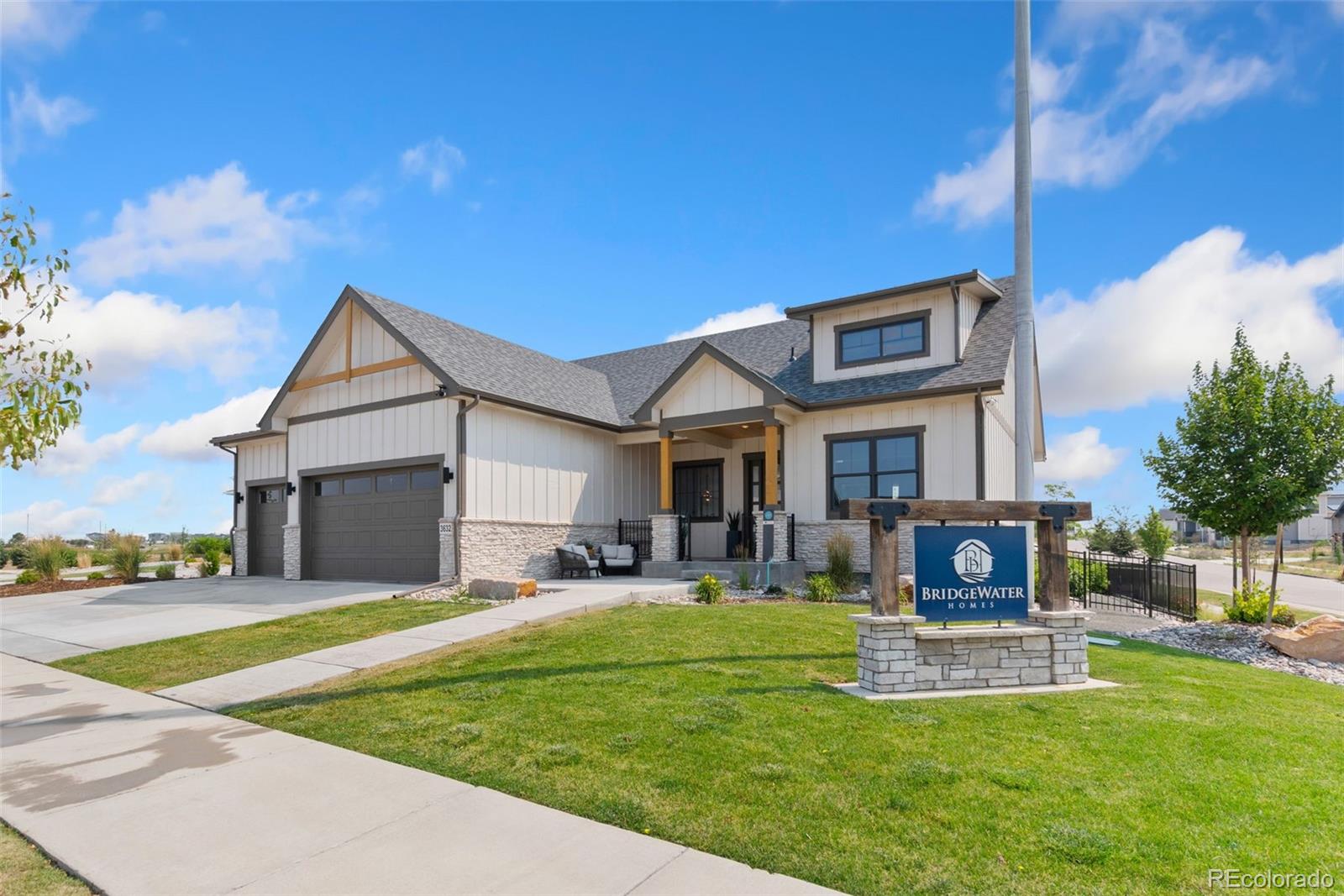 3632 N Buchanan Court