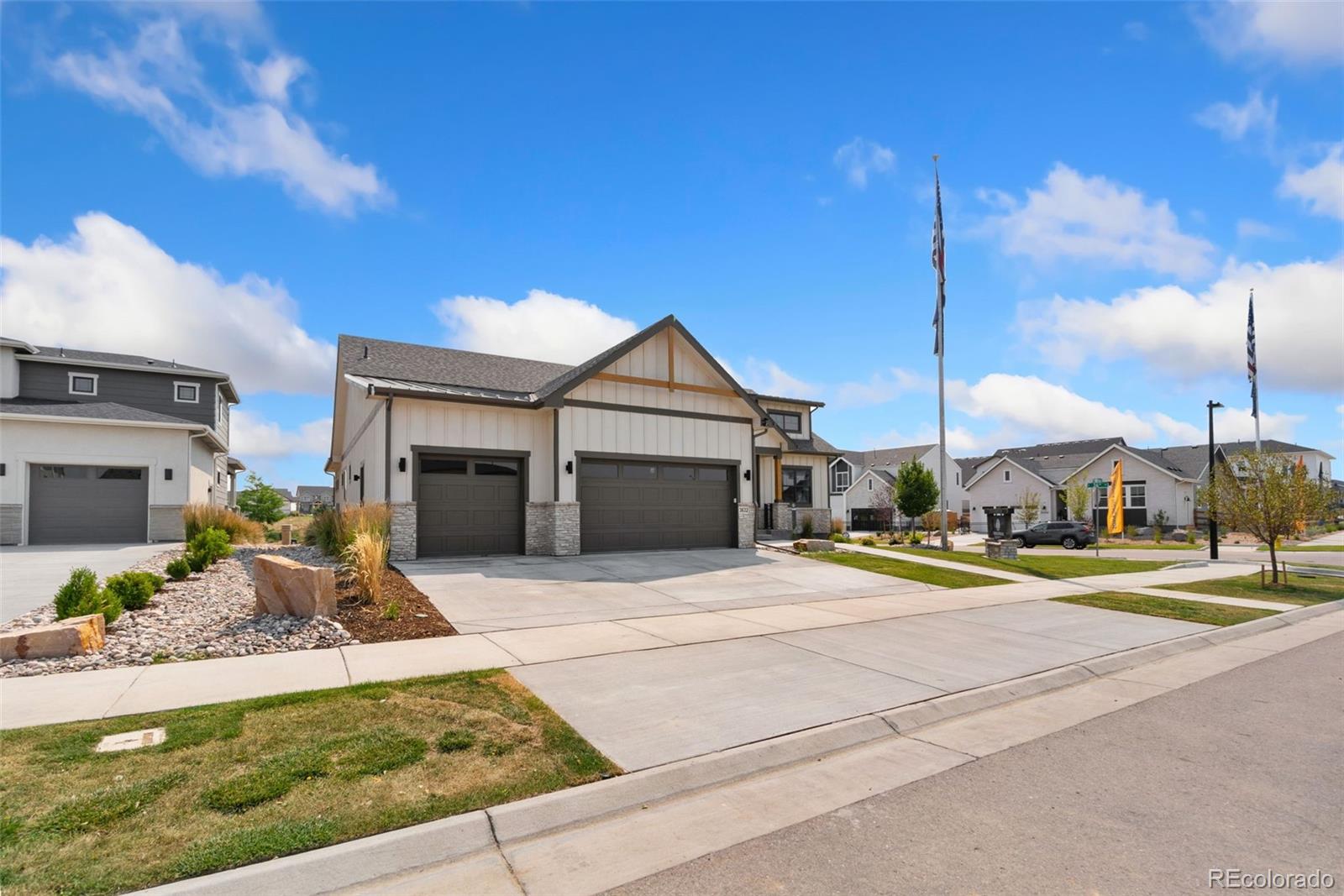 3632 N Buchanan Court