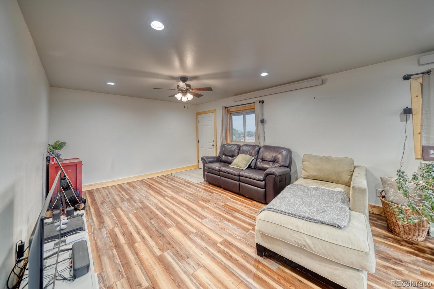 29975 US Highway 24