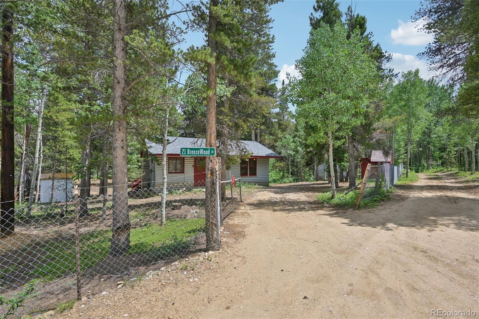 21 Breezewood Lane