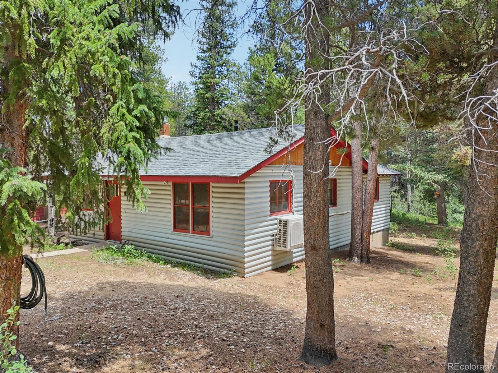 21 Breezewood Lane