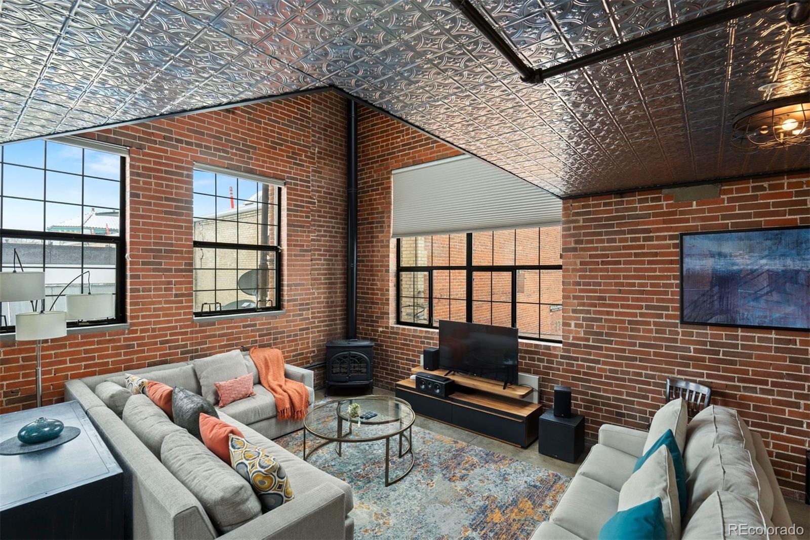 1515 N Ogden Street 7