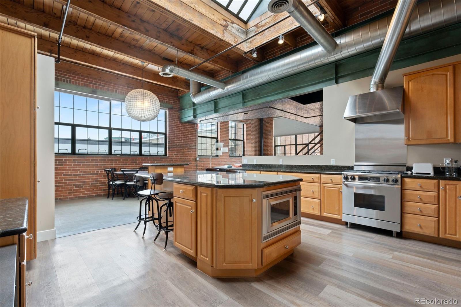 1515 N Ogden Street 7