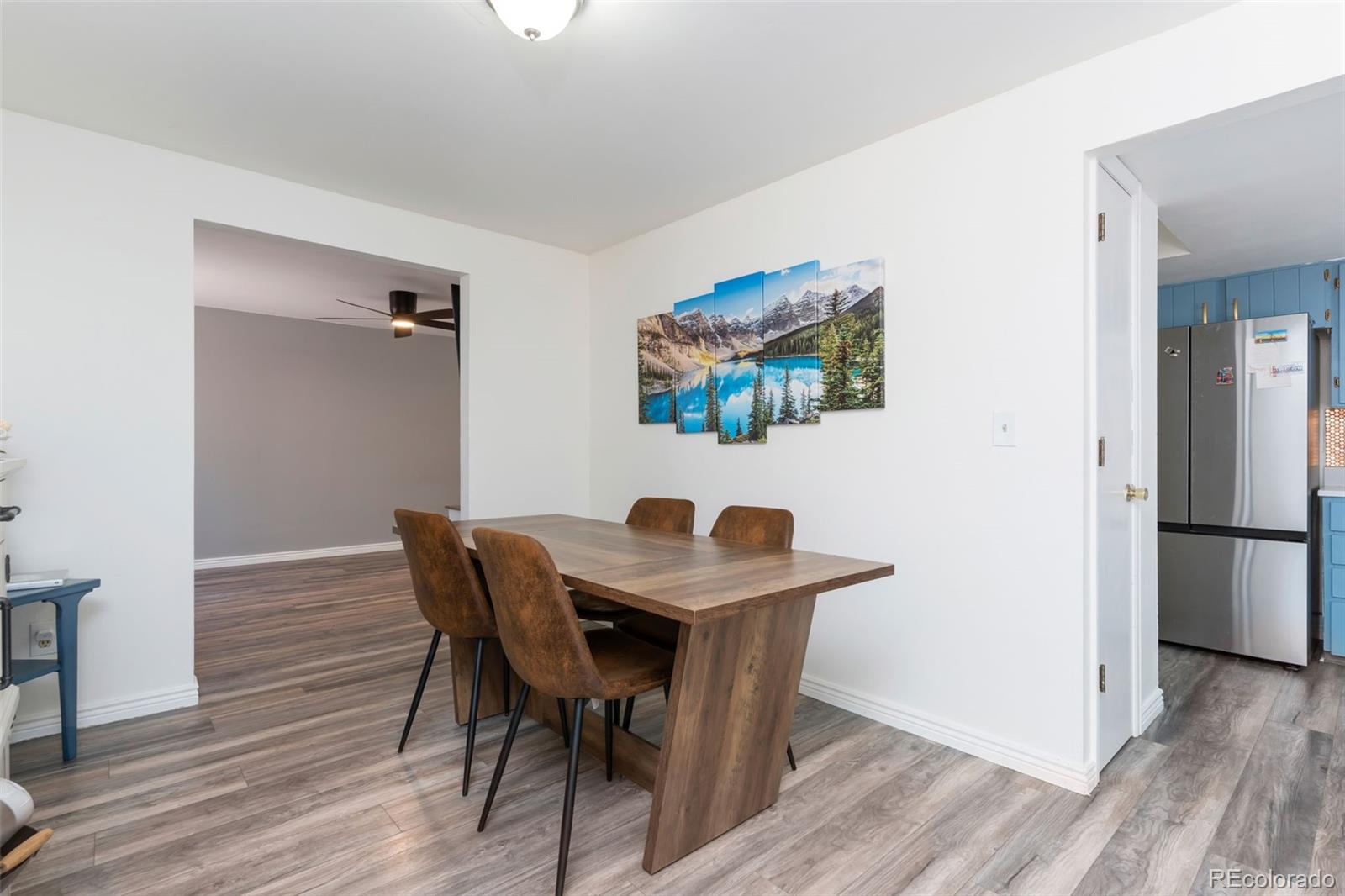 10414 Iris Way