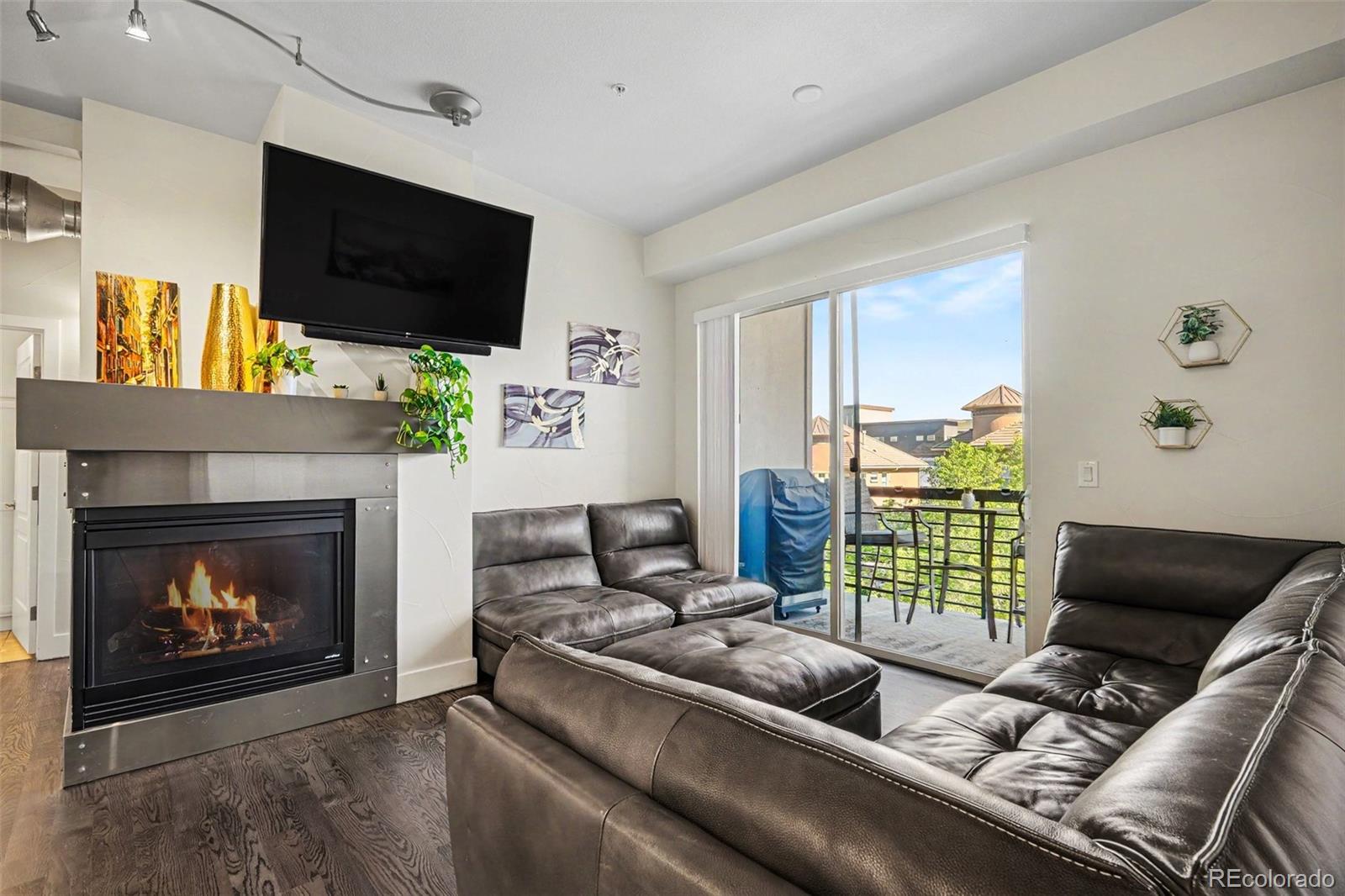 10111 Inverness Main Street 309
