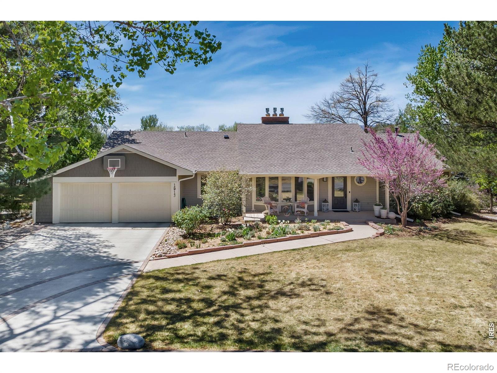 1513 Linden Lake Road