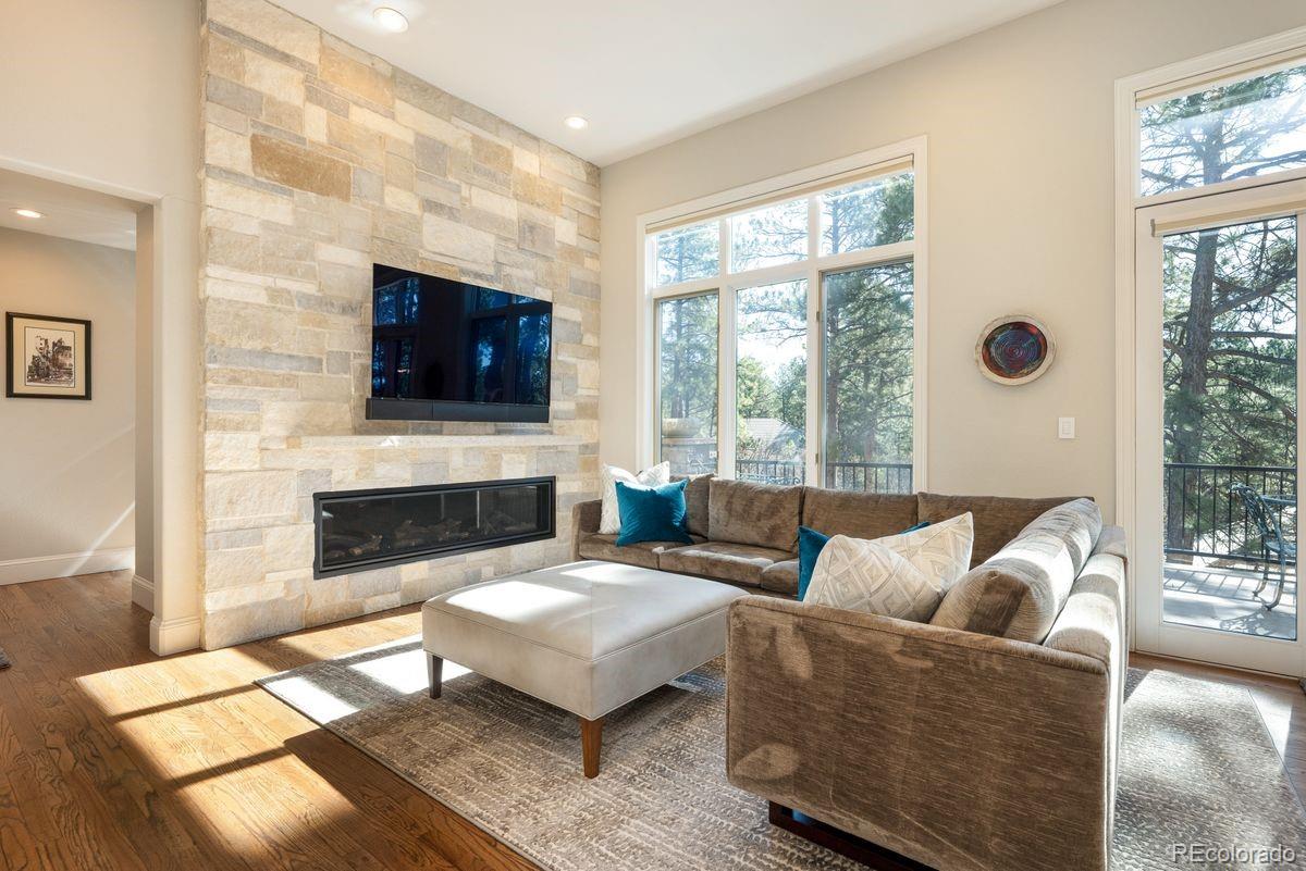 4525 Silver Gate Drive