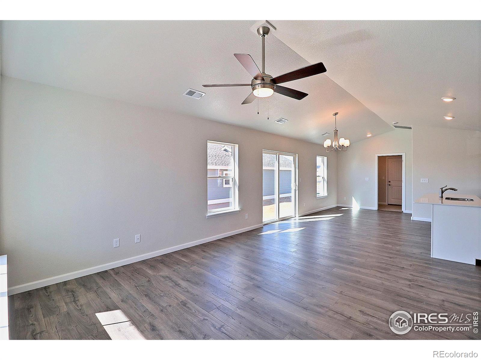 4331 Primrose Lane, Evans, CO, 80620 4 4331 Primrose Lane