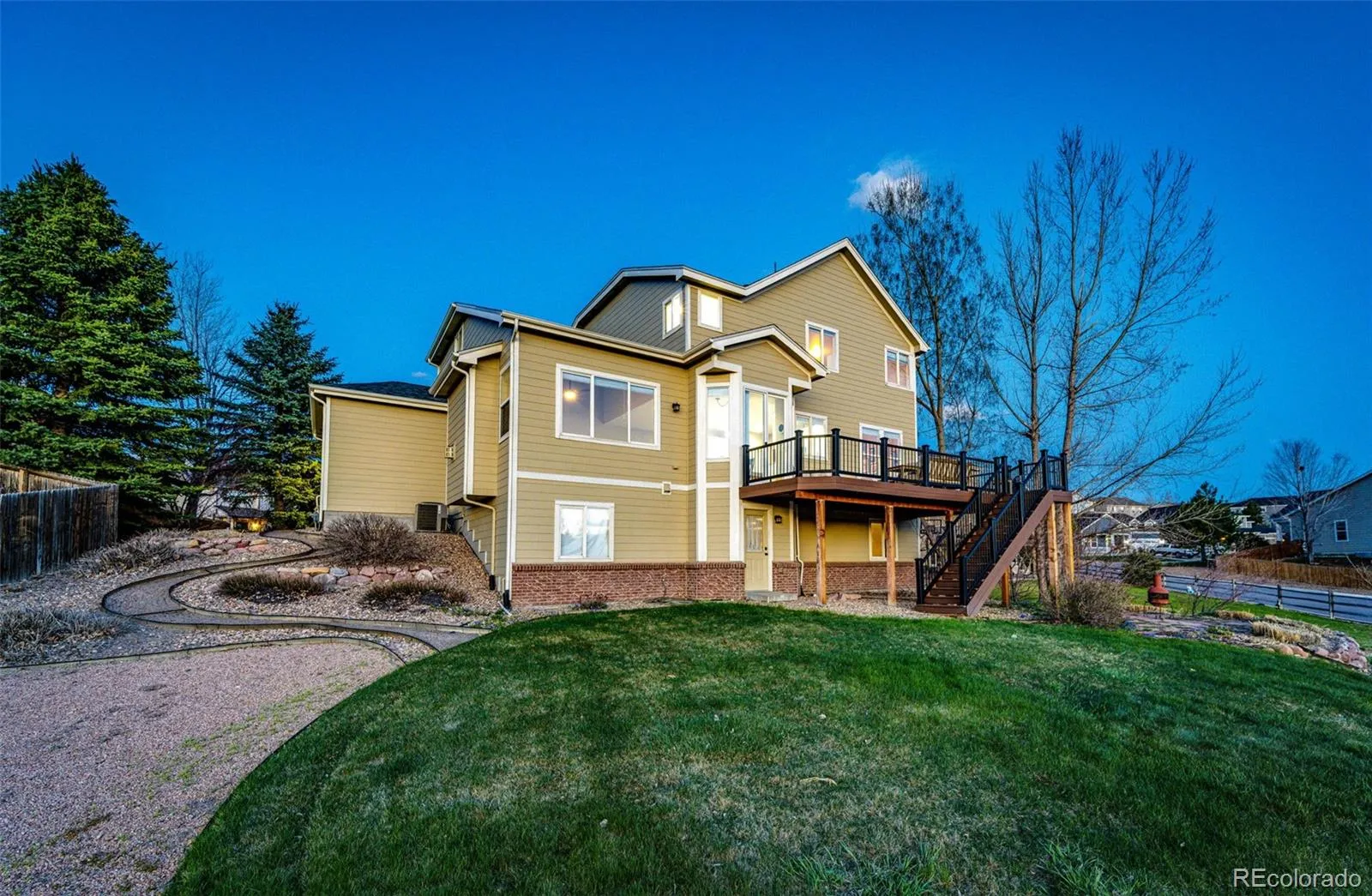 Castle Rock, Colorado 80104, United States, 4 Bedrooms Bedrooms, ,3 BathroomsBathrooms,Residential,Active,115488
