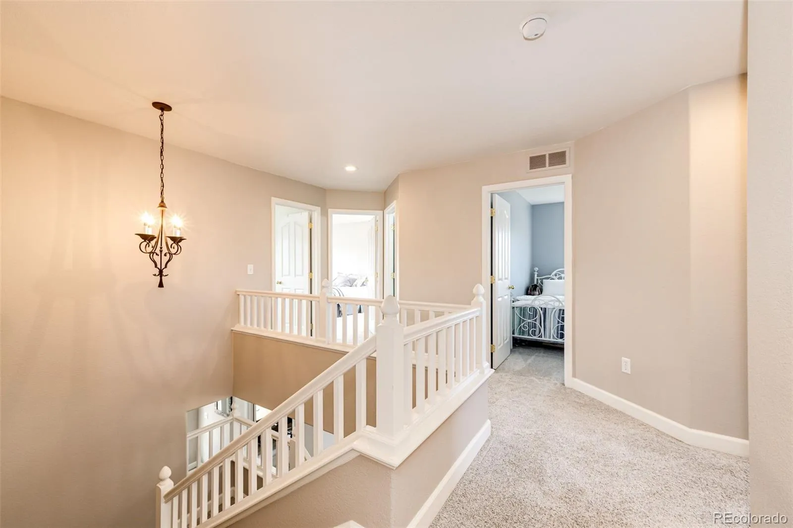 Castle Rock, Colorado 80104, United States, 4 Bedrooms Bedrooms, ,3 BathroomsBathrooms,Residential,Active,115488