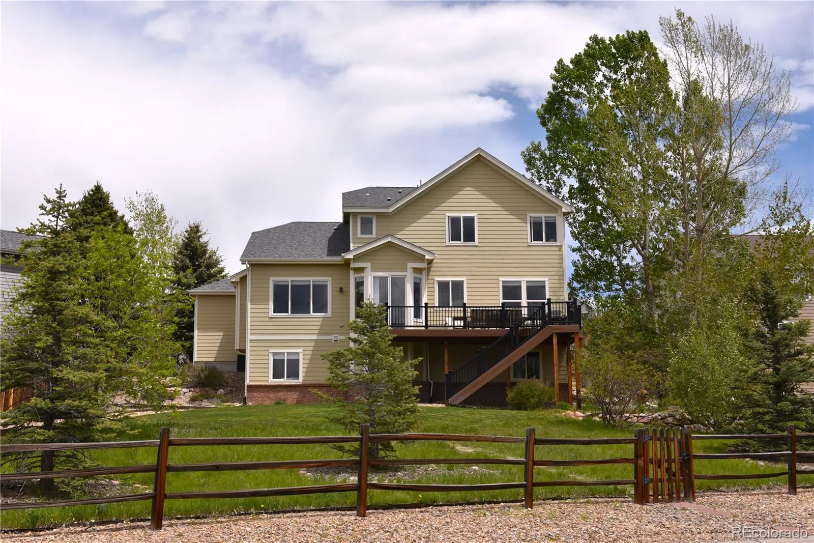Castle Rock, Colorado 80104, United States, 4 Bedrooms Bedrooms, ,3 BathroomsBathrooms,Residential,Active,115488