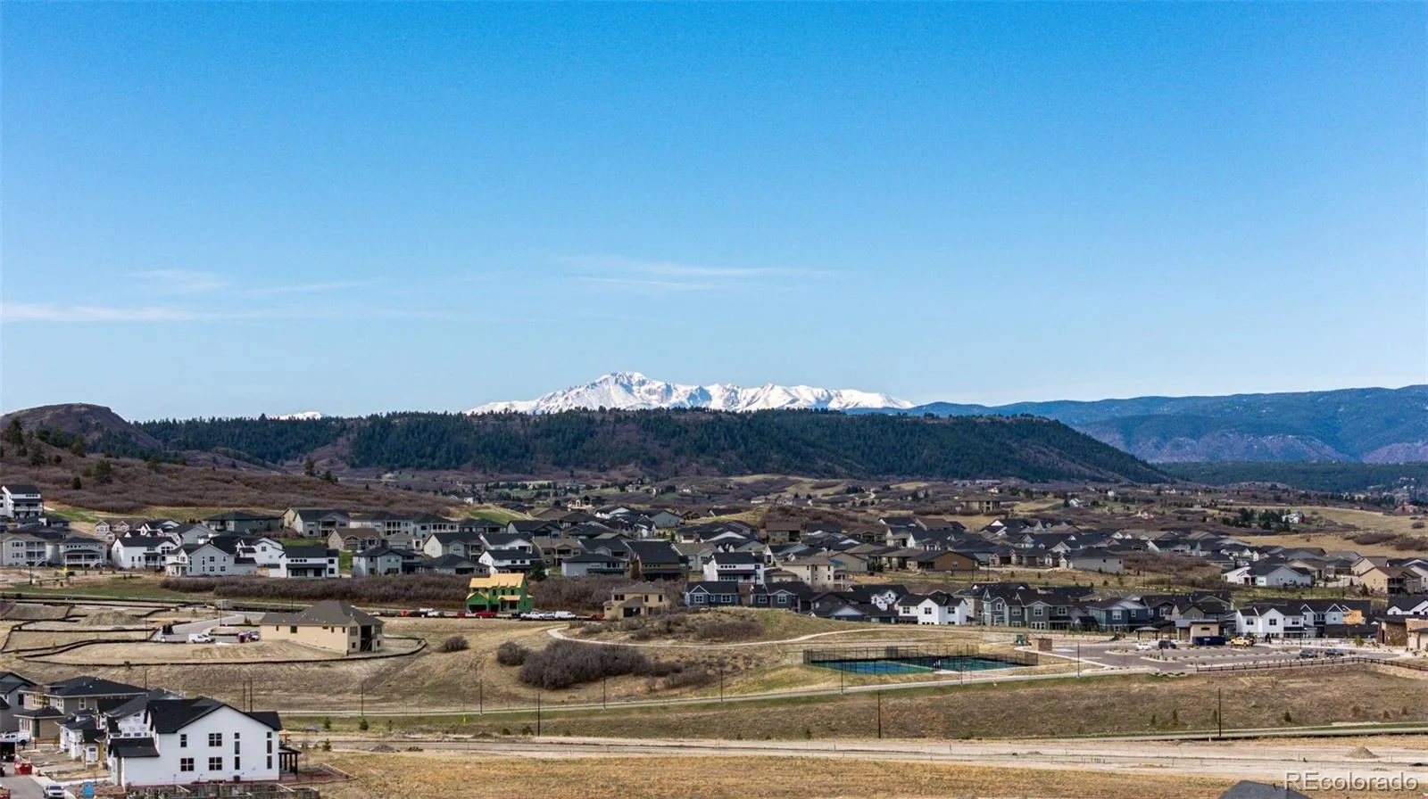 Castle Rock, Colorado 80104, United States, 4 Bedrooms Bedrooms, ,3 BathroomsBathrooms,Residential,Active,115488