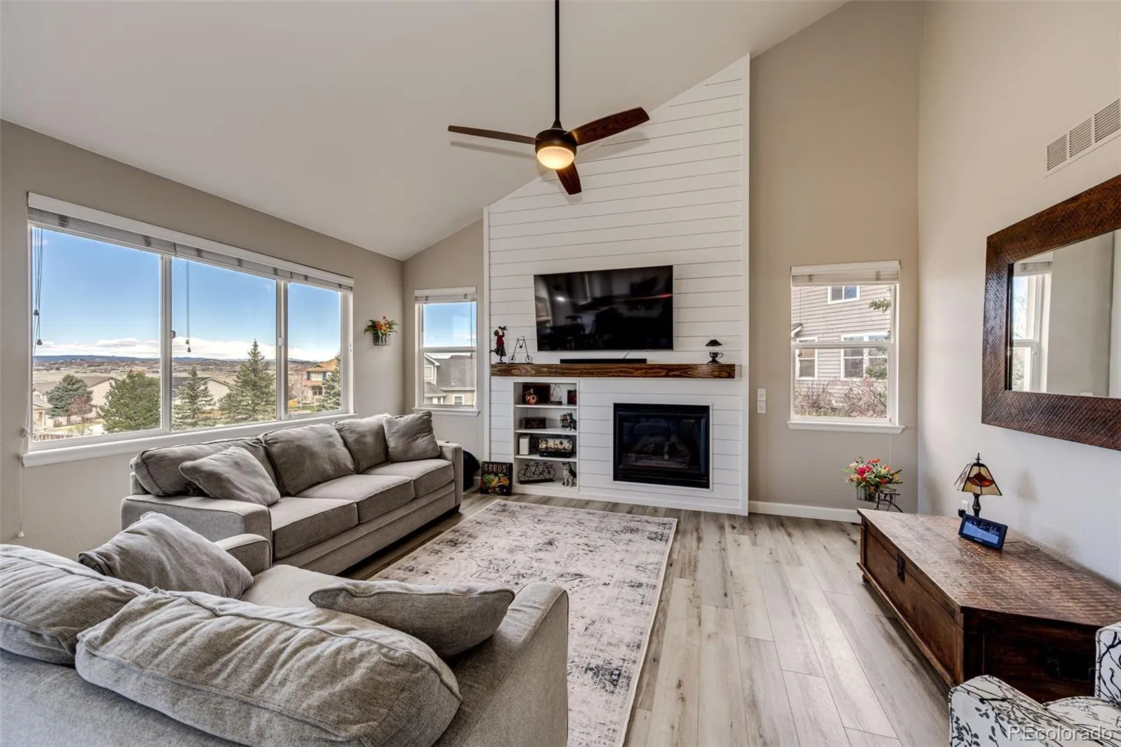 Castle Rock, Colorado 80104, United States, 4 Bedrooms Bedrooms, ,3 BathroomsBathrooms,Residential,Active,115488