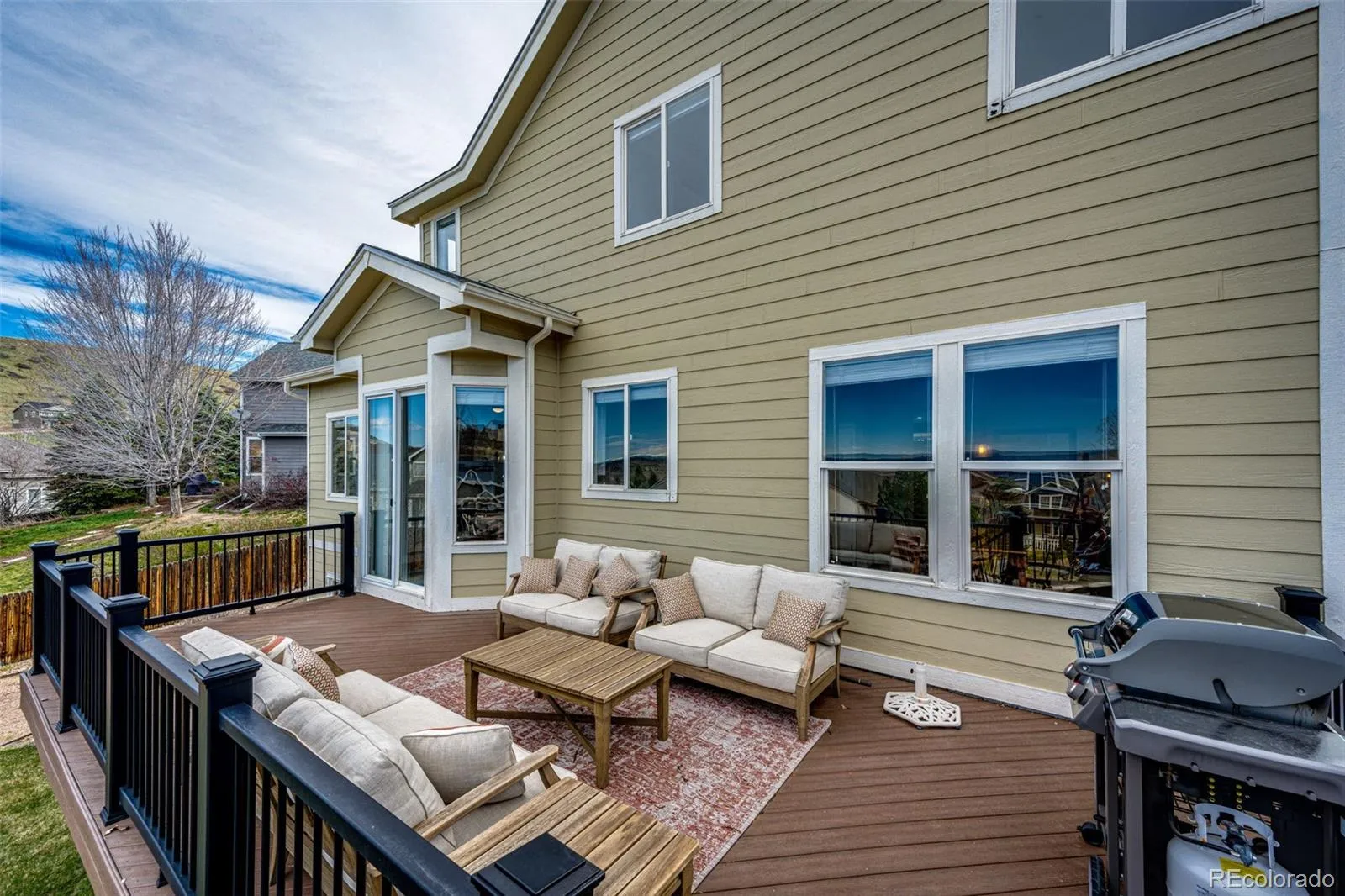 Castle Rock, Colorado 80104, United States, 4 Bedrooms Bedrooms, ,3 BathroomsBathrooms,Residential,Active,115488