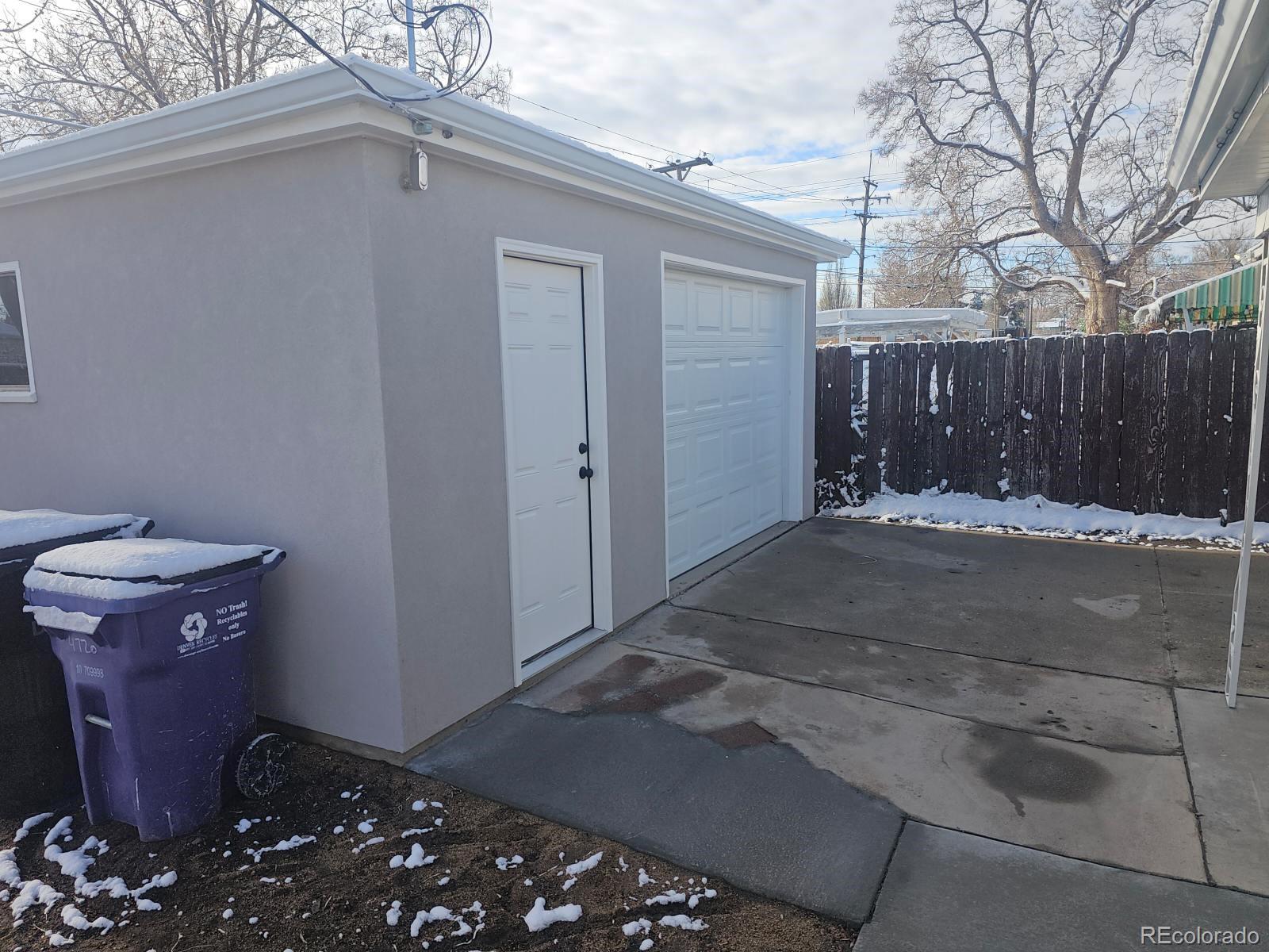 4720 Thompson Court