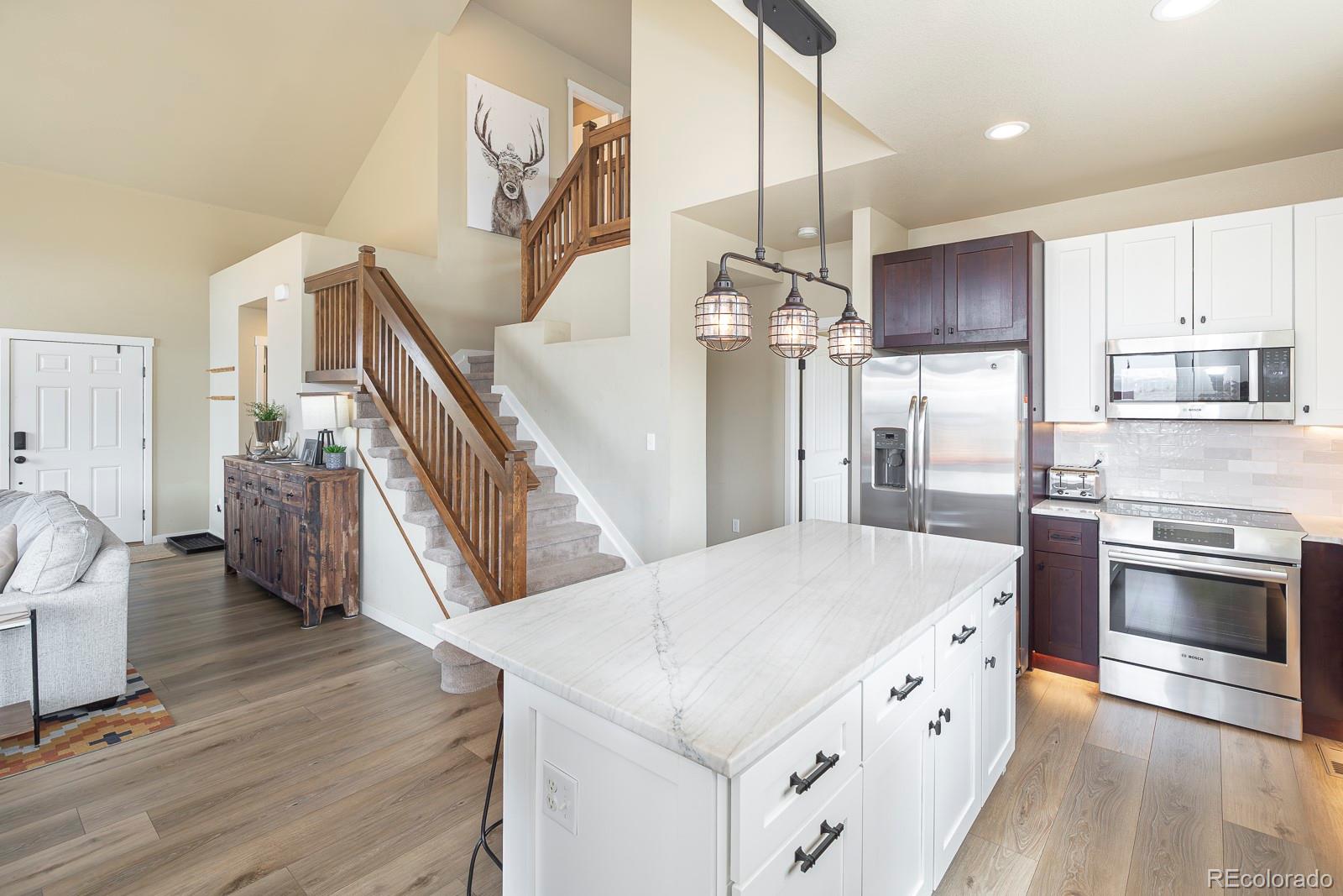 327 Summit Lift Court
