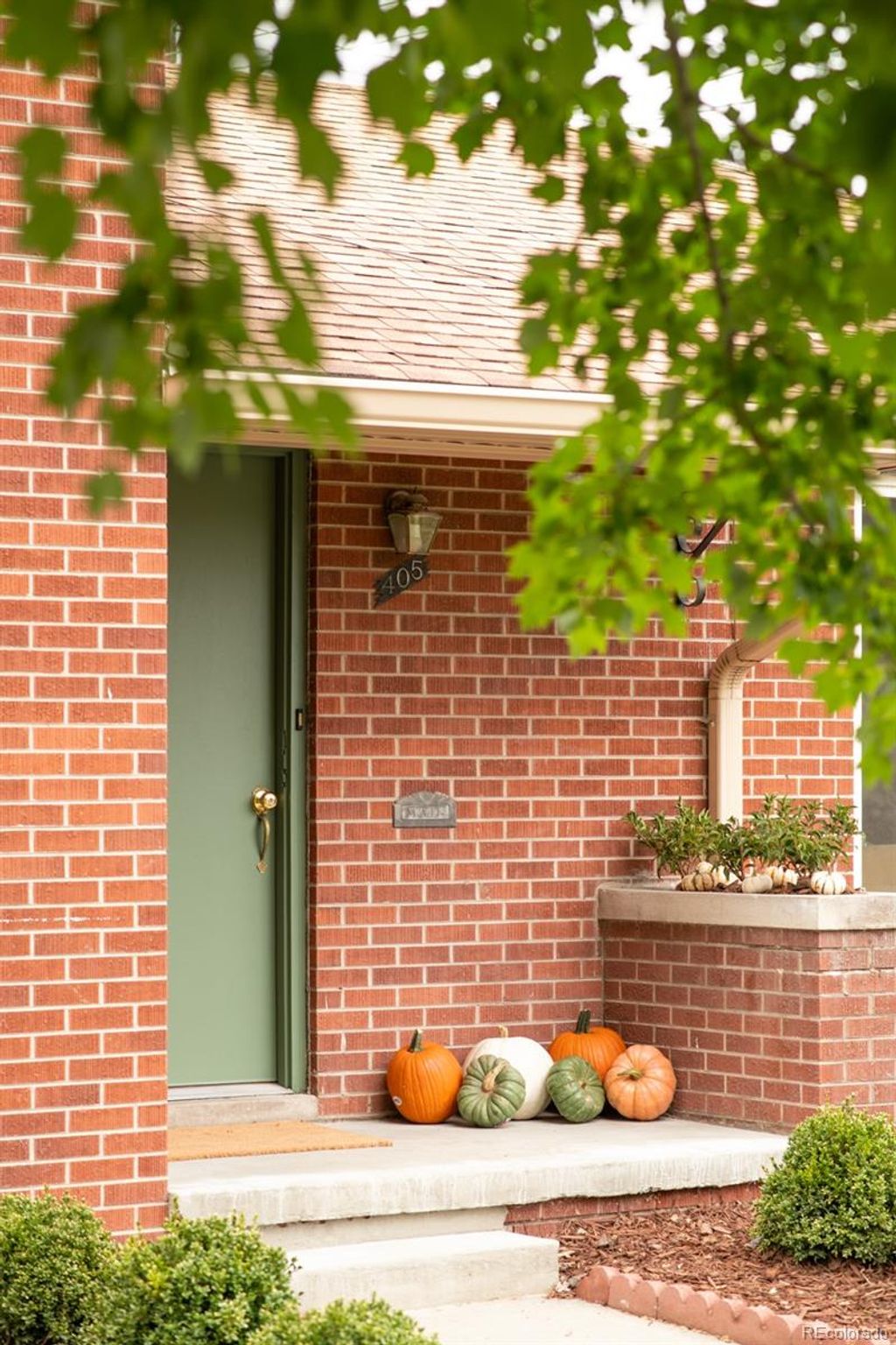 Photo of 405 S Krameria Street, Denver, CO 80224 (MLS # 5303760)