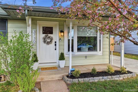 Photo of 3730 S Huron Street, Englewood, CO 80110 (MLS # 6418451)