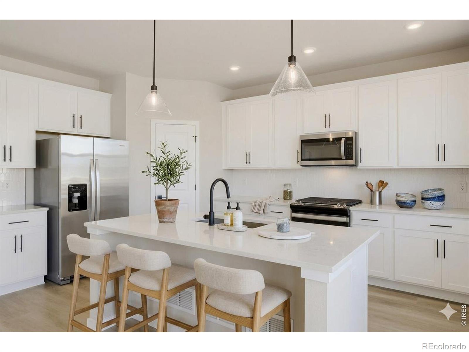 1852 Baltusrol Drive