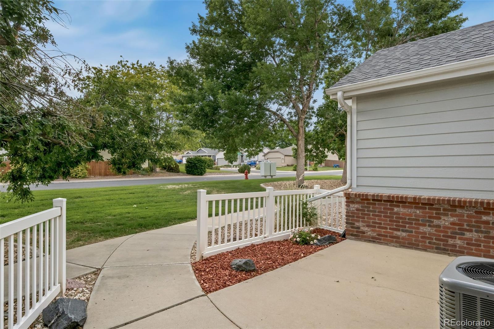 24 Lindenwood Circle