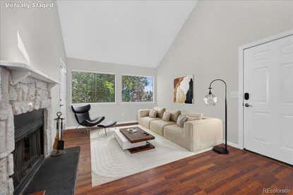 982 S Dearborn Way Apt 10 – Investment Home