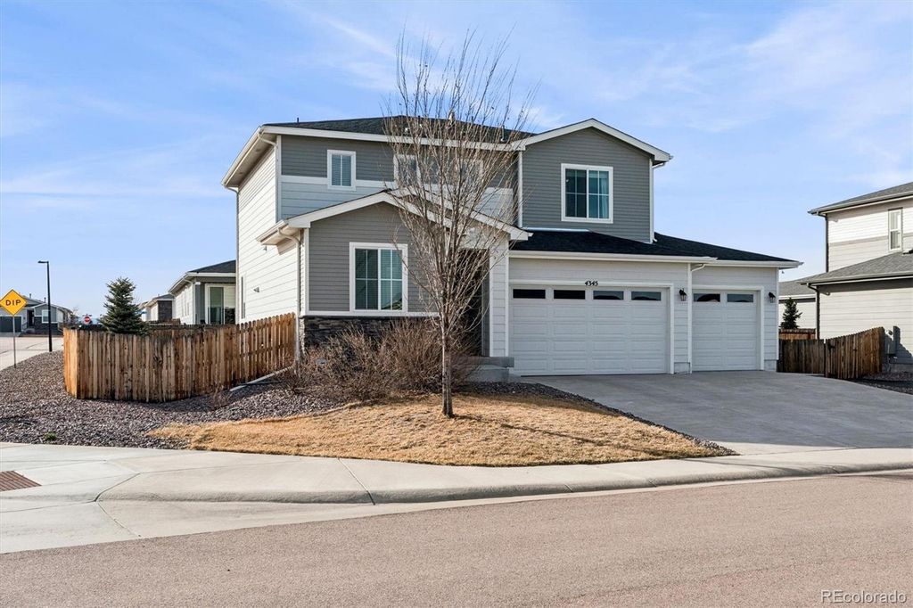 Photo of 4345 Rapport Drive, Castle Rock, CO 80104 (MLS # 5583357)
