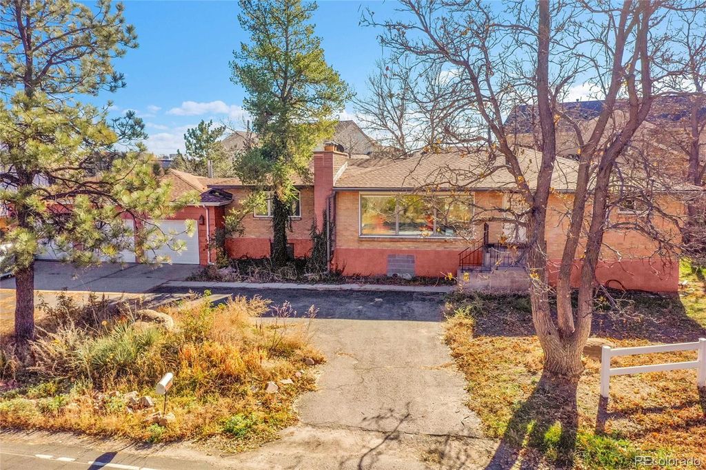 Photo of 10300 E Exposition Avenue, Aurora, CO 80247 (MLS # 5159647)